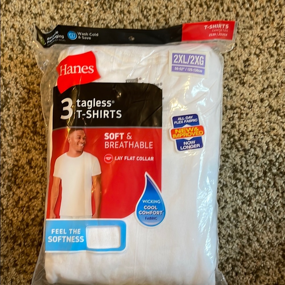 Hanes White Short Sleeve Tees Soft and Breathable